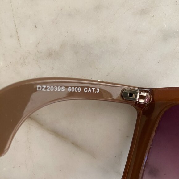 Taupe/Light Brown Oversized Sunglasses main image 4